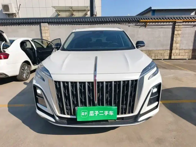 Hongqi HS3 PHEV — Фото автомобиля 2