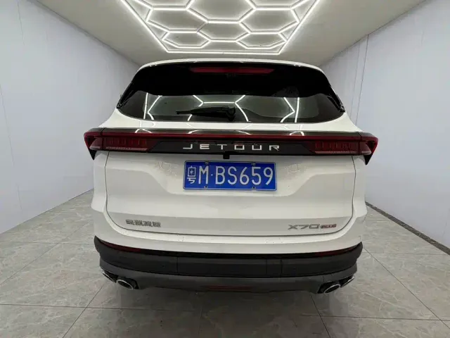 Jetour X70 Plus — Фото автомобиля 4