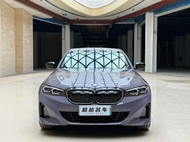 BMW i3 — Фото автомобиля 2