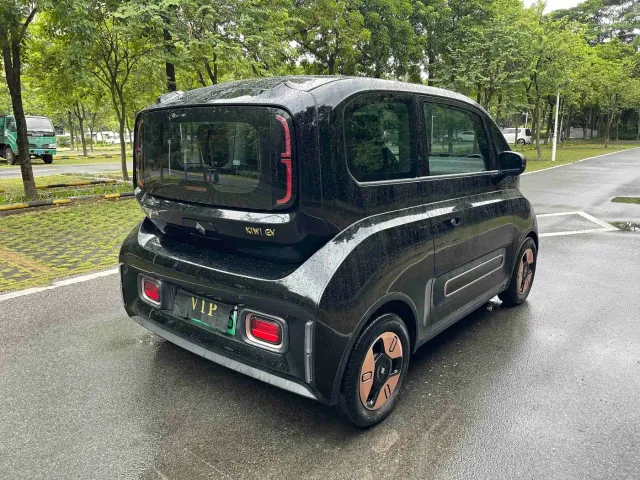 Baojun KiWi EV — Фото автомобиля 14