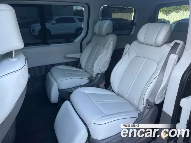 Hyundai Staria — Фото автомобиля 12