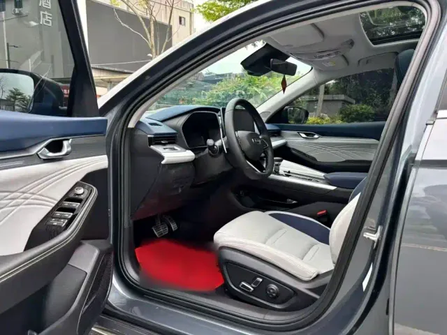 Geely Xingrui — Фото автомобиля 12