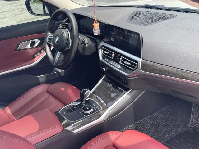 BMW 3 Series — Фото автомобиля 24