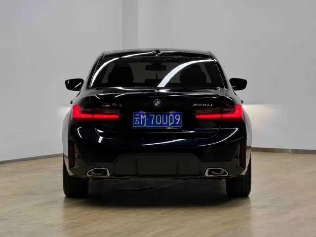 BMW 3 Series — Фото автомобиля 25