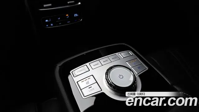 Genesis G80 Бензин 2.5 турбо AWD — Фото автомобиля 17