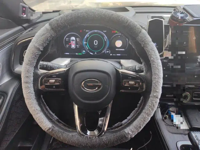 GAC Trumpchi GS8 — Фото автомобиля 2