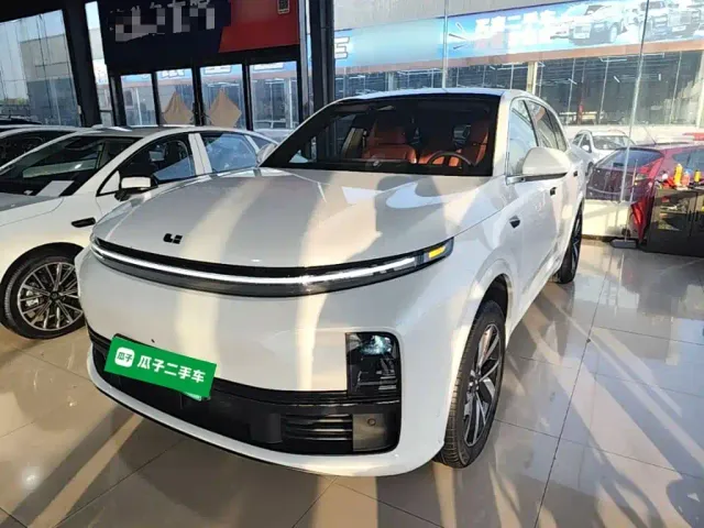 Фотография автомобиля — Li Auto L7