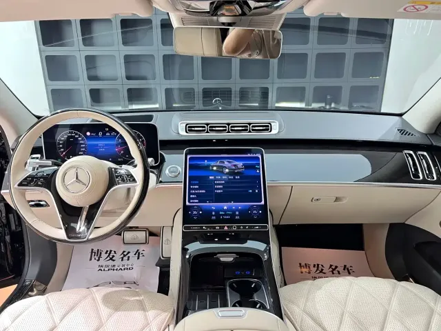 Mercedes-Benz Maybach S-Class — Фото автомобиля 23
