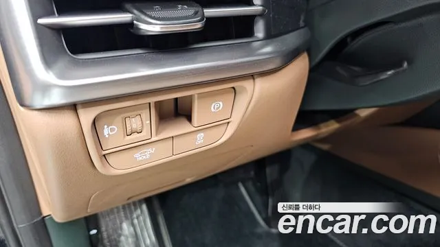 Hyundai Grandeur GN7 — Фото автомобиля 12