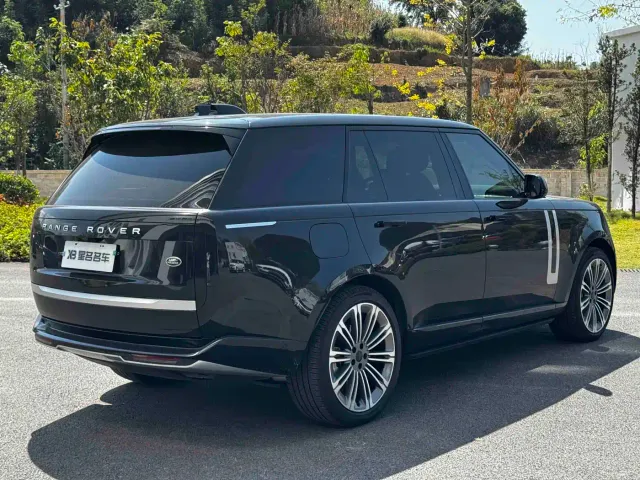 Land Rover Range Rover — Фото автомобиля 13