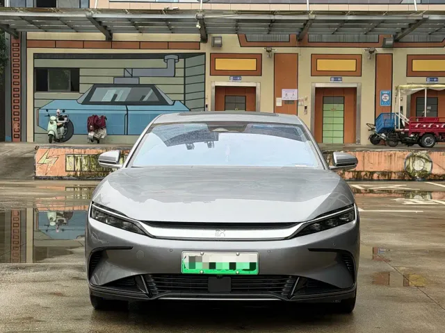 BYD Han — Фото автомобиля 2