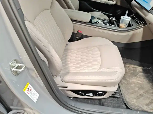 BYD Han — Фото автомобиля 24