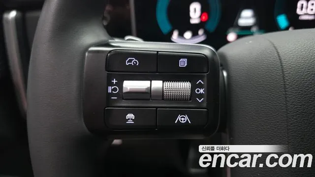 Hyundai Santafe Santa Fe (MX5) Бензин 2.5T 2WD — Фото автомобиля 30