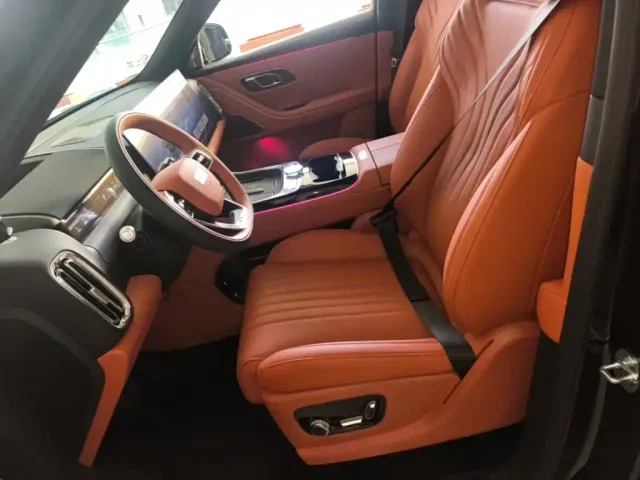 Geely Galaxy M9 — Фото автомобиля 10