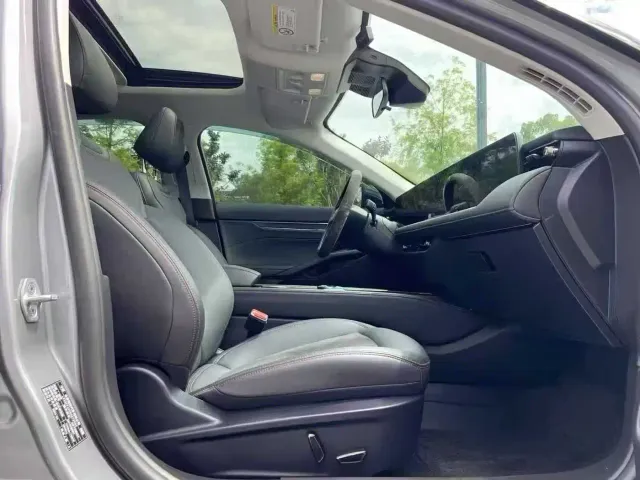 Ford Mondeo — Фото автомобиля 7