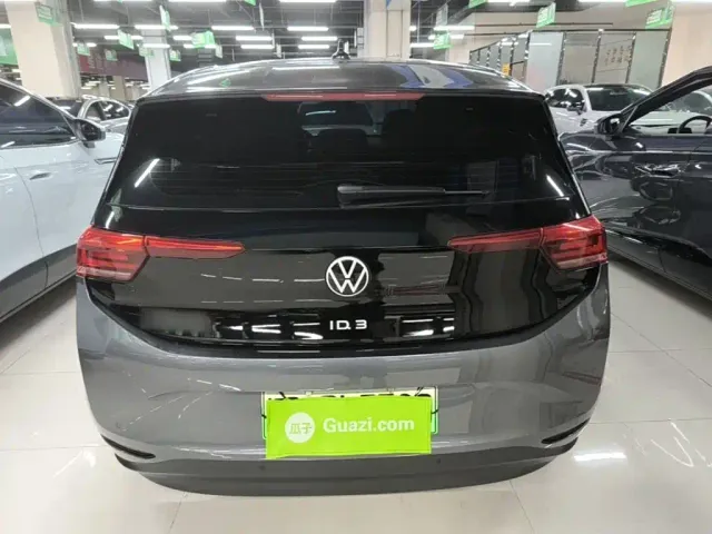 Volkswagen Volkswagen ID.3 2023 Upgraded Pure Intelligence Edition — Фото автомобиля 5