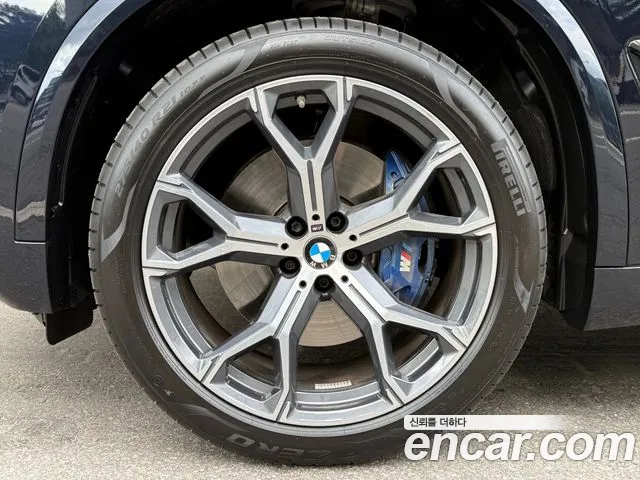 BMW X5 — Фото автомобиля 3