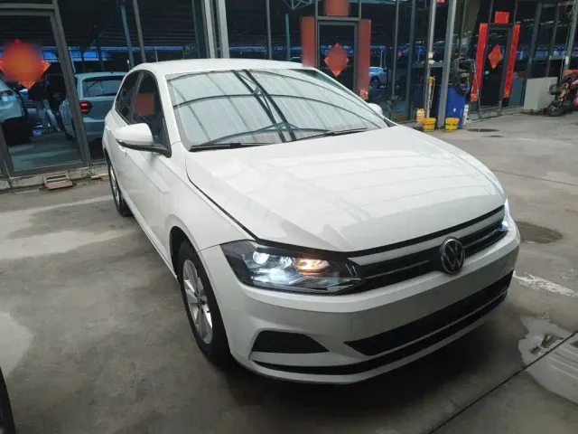 Volkswagen Polo — Фото автомобиля 21