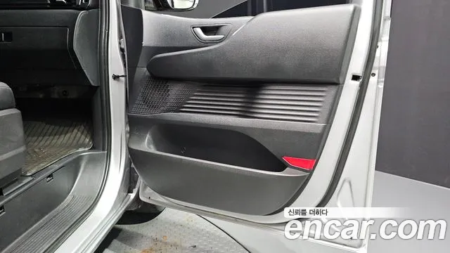 Hyundai Staria — Фото автомобиля 14