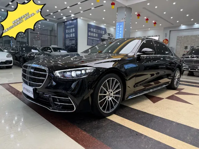Фотография автомобиля — Mercedes-Benz S-Class