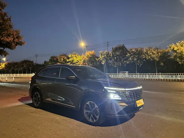 Changan CS75 Plus — Фото автомобиля 7