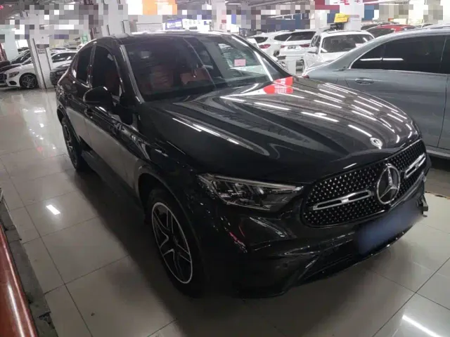 Mercedes-Benz GLC Coupe — Фото автомобиля 3