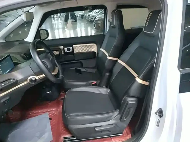 Baojun KiWi EV — Фото автомобиля 14