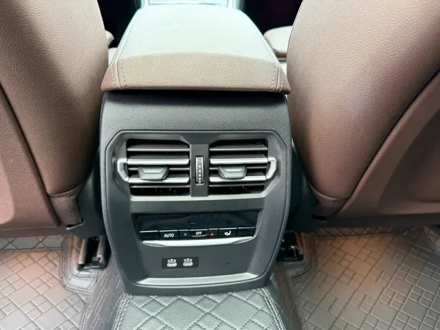 BMW 3 Series — Фото автомобиля 10