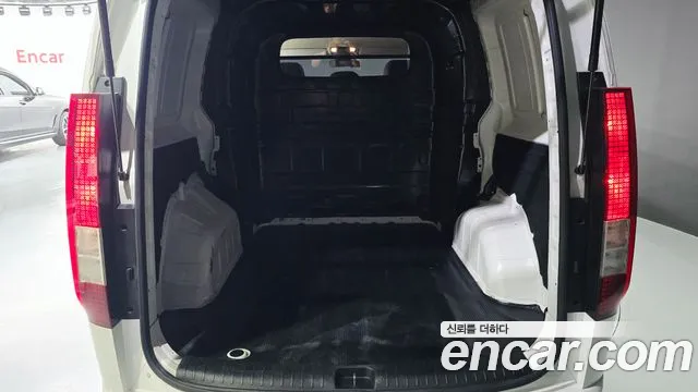 Hyundai Staria Staria Карго 5 мест — Фото автомобиля 17