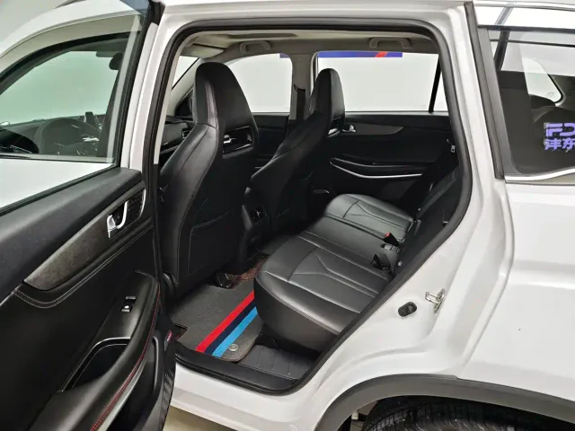 Changan CS75 — Фото автомобиля 17