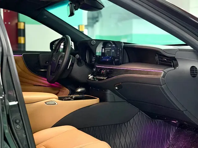 Lexus LS — Фото автомобиля 15