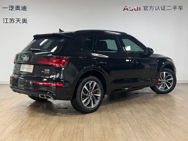 Audi Q5L — Фото автомобиля 4