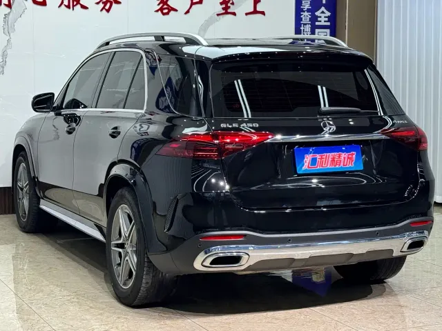 Mercedes-Benz GLE-Class — Фото автомобиля 4