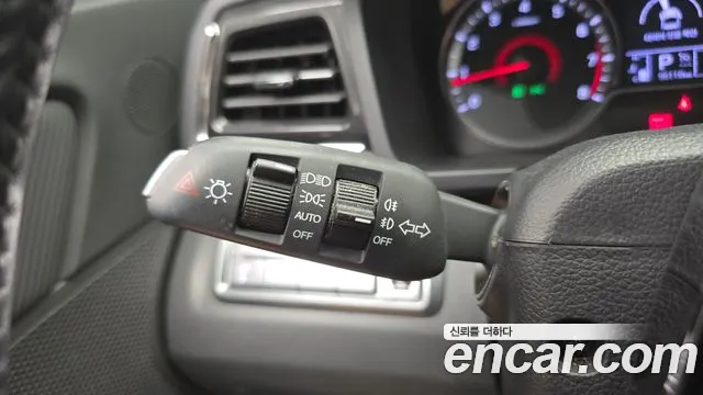 KG_Mobility_Ssangyong TIBOLI Very New Tivoli Бензин 1.5 2WD — Фото автомобиля 18