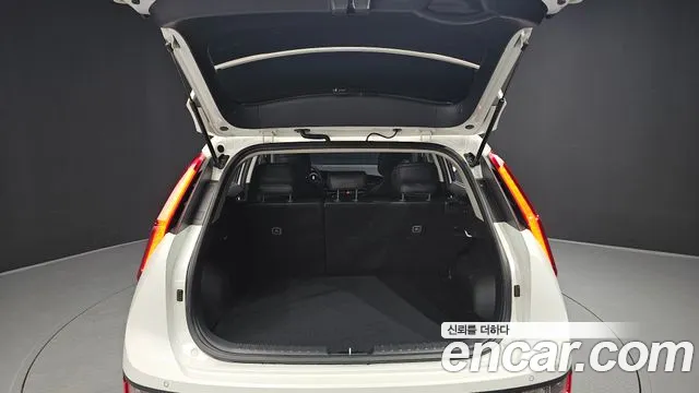 Kia Niro All Niro EV Air — Фото автомобиля 20