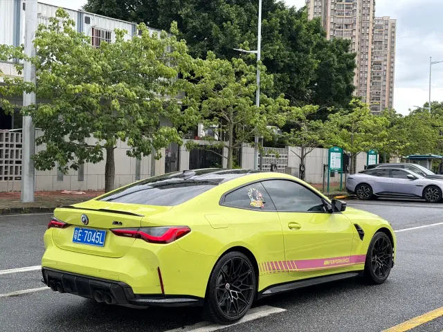BMW M4 — Фото автомобиля 4