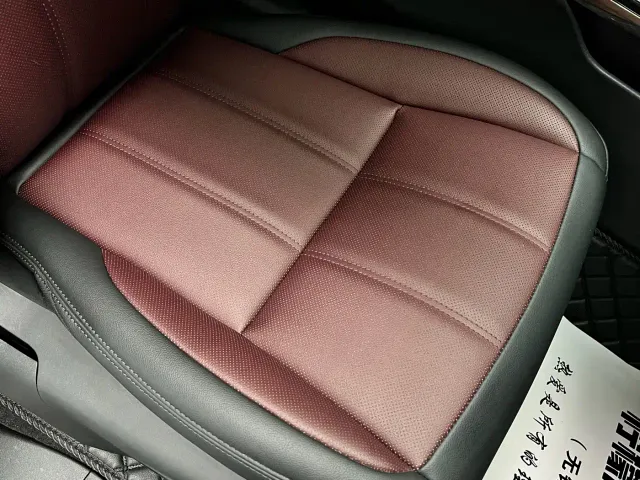 Land Rover Range Rover Evoque — Фото автомобиля 28