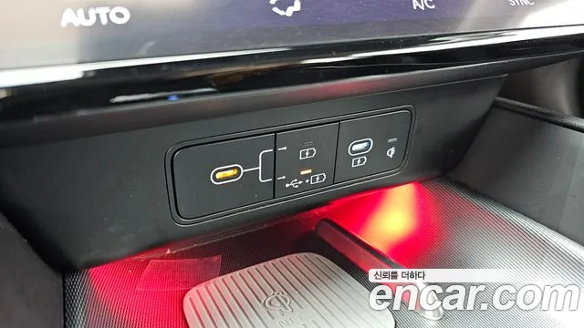Hyundai Grandeur GN7 — Фото автомобиля 30