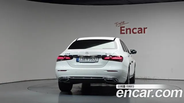 Mercedes-Benz E-Class W213 — Фото автомобиля 4