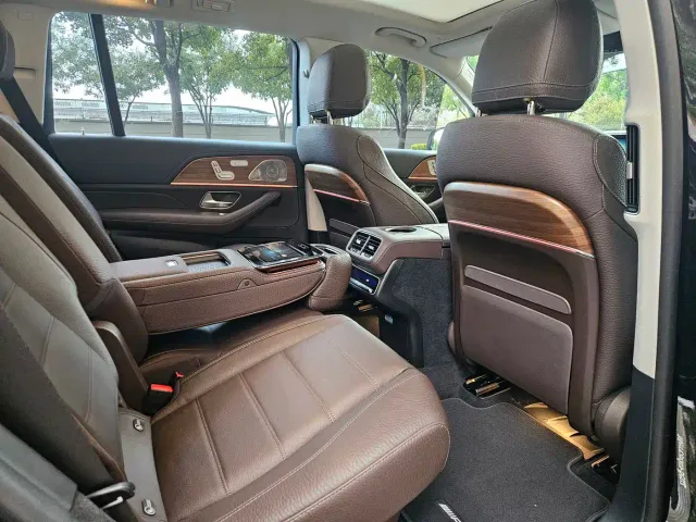 Mercedes-Benz GLS-Class — Фото автомобиля 9
