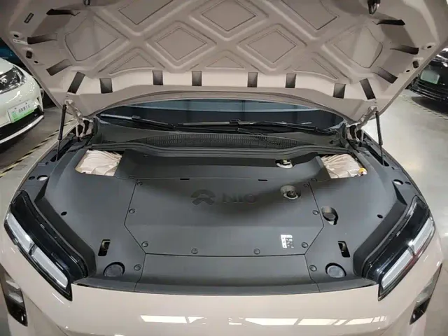 Nio ET5 Touring — Фото автомобиля 18