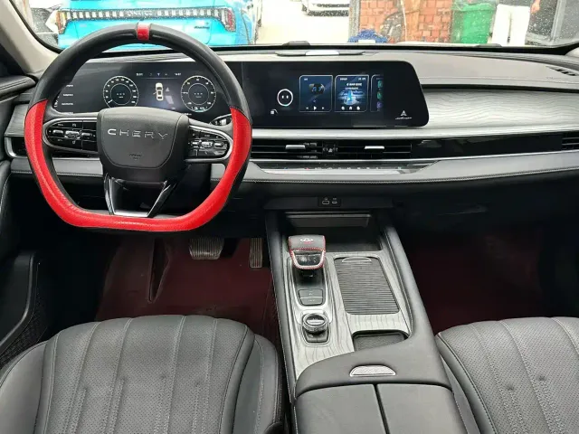 Chery Fulwin A8 — Фото автомобиля 5