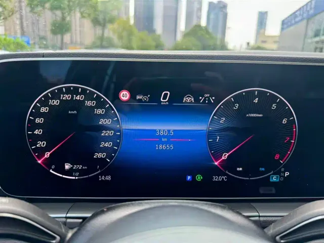 Mercedes-Benz GLE-Class — Фото автомобиля 17