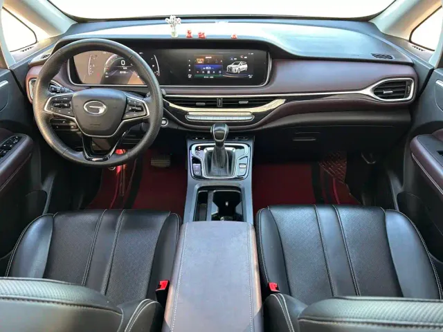 GAC Trumpchi M6 — Фото автомобиля 15