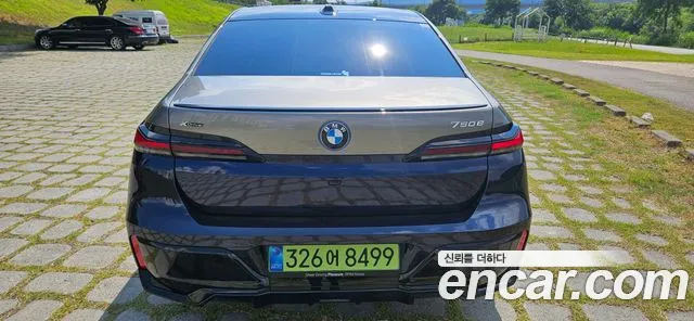 BMW 7-Series 7 серия (G70) — Фото автомобиля 5