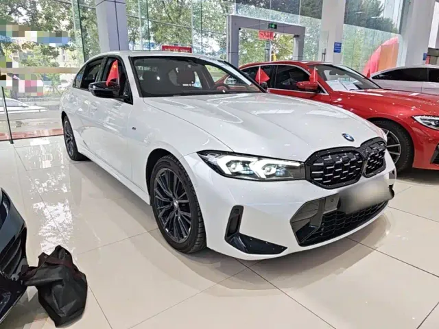 BMW 3 Series — Фото автомобиля 3