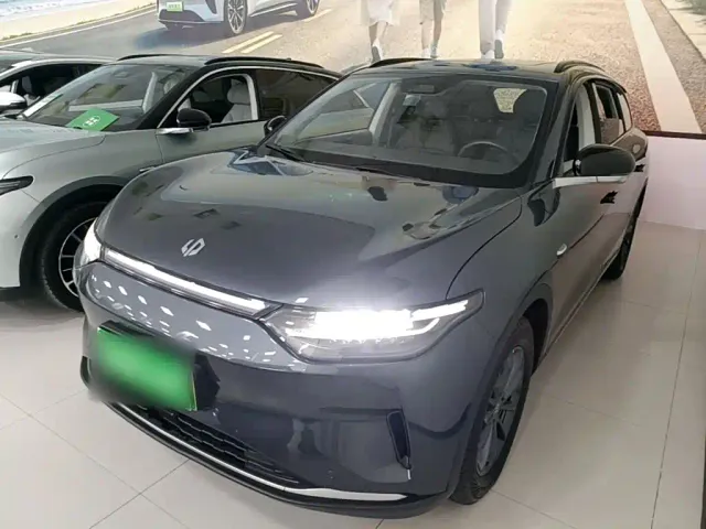 Фотография автомобиля — Leapmotor C11