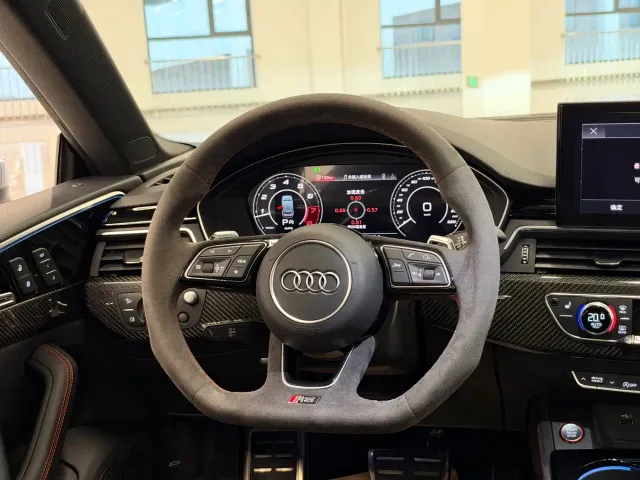 Audi RS 5 — Фото автомобиля 11