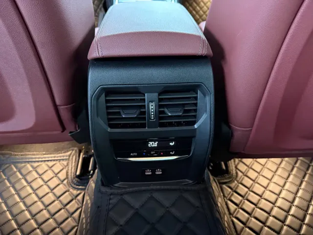 BMW 3 Series — Фото автомобиля 12