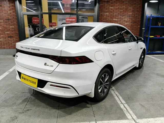 BYD Qin PLUS — Фото автомобиля 4